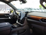 2025 Yukon XL Thumbnail 22
