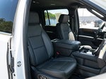 2025 Yukon XL Thumbnail 23
