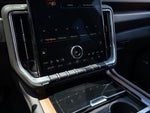 2025 Yukon XL Thumbnail 26
