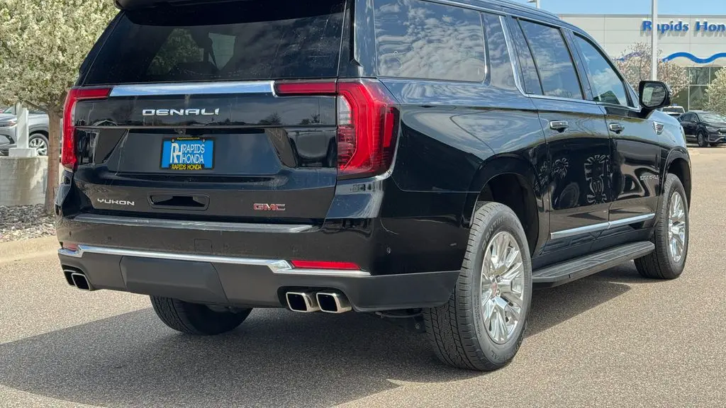 2025 GMC Yukon XL Denali