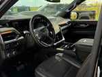 2025 Yukon XL Thumbnail 26