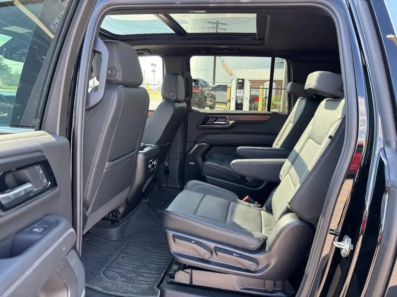 2025 GMC Yukon - $69,999