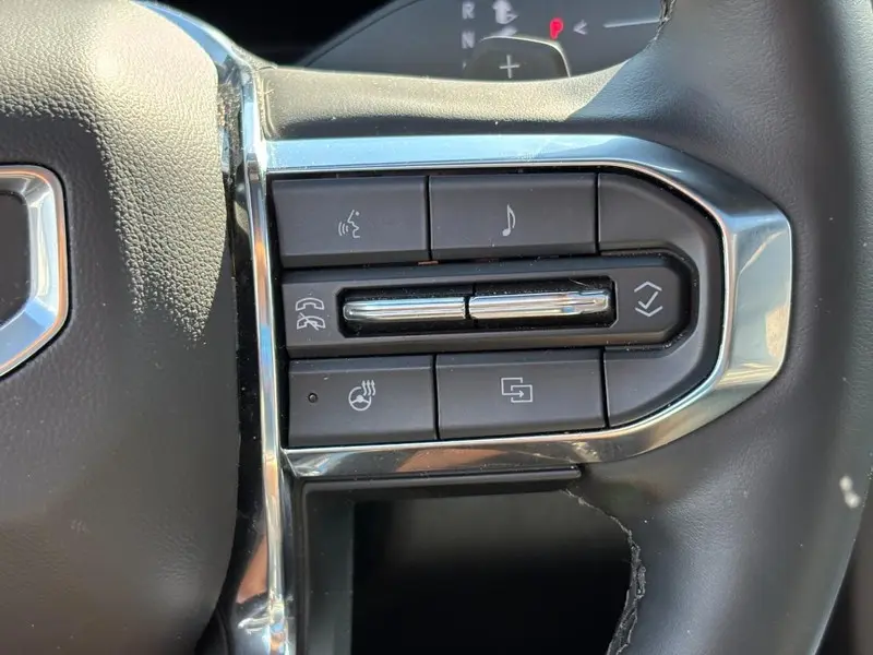 2025 GMC Yukon - $69,999