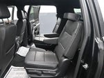 2025 Yukon XL Thumbnail 15