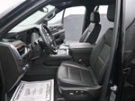 2025 Yukon XL Thumbnail 16