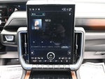 2025 Yukon XL Thumbnail 24