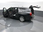 2025 Yukon XL Thumbnail 33