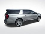 2025 Yukon XL Thumbnail 3