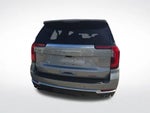 2025 Yukon XL Thumbnail 4