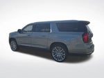 2025 Yukon XL Thumbnail 5