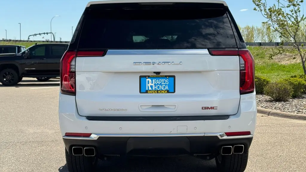 2025 GMC Yukon XL Denali
