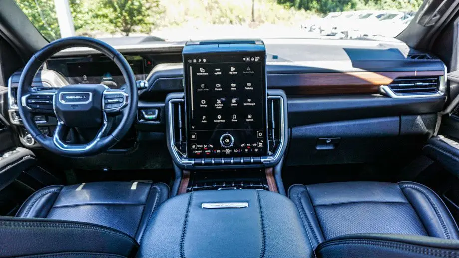 2025 GMC Yukon XL Denali