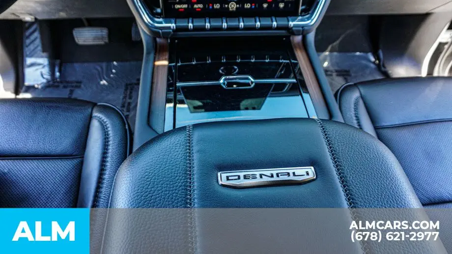 2025 GMC Yukon XL Denali