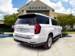 2025 Yukon XL Thumbnail 4