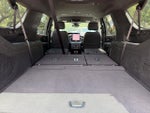 2025 Yukon XL Thumbnail 23