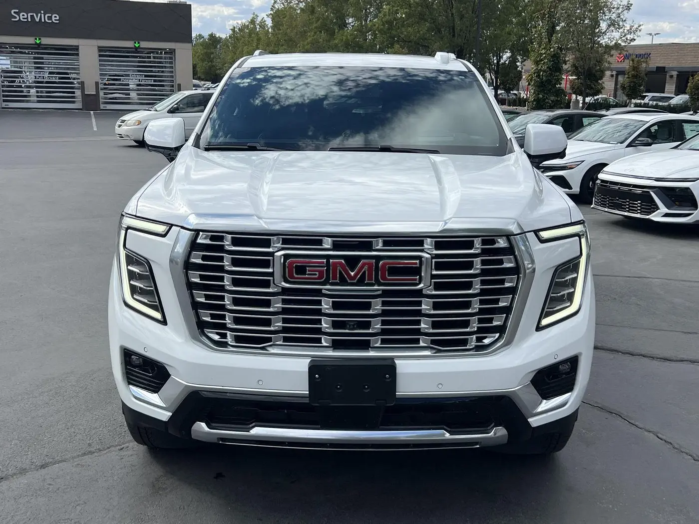2025 GMC Yukon - $70,418