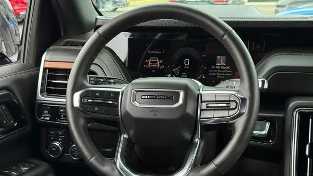 2025 GMC Yukon XL Denali