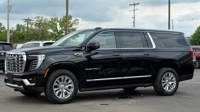 2025 GMC Yukon XL Denali