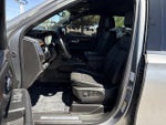 2025 Yukon XL Thumbnail 10