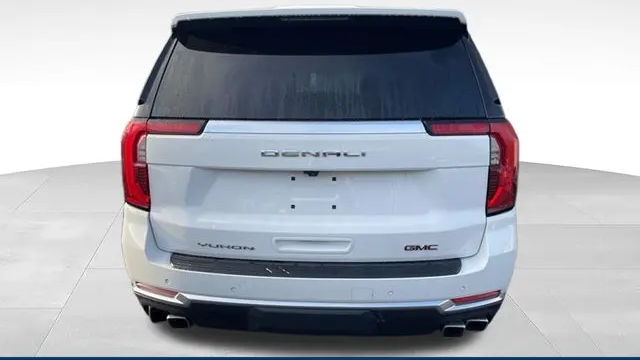 2025 GMC Yukon XL Denali