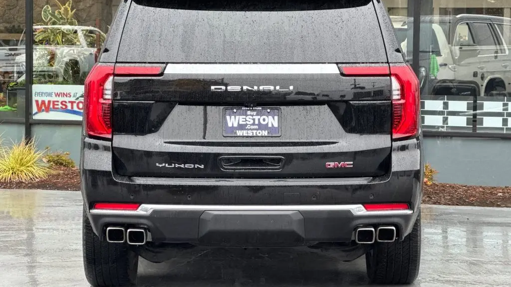 2025 GMC Yukon XL Denali