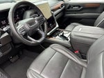 2025 Yukon XL Thumbnail 10