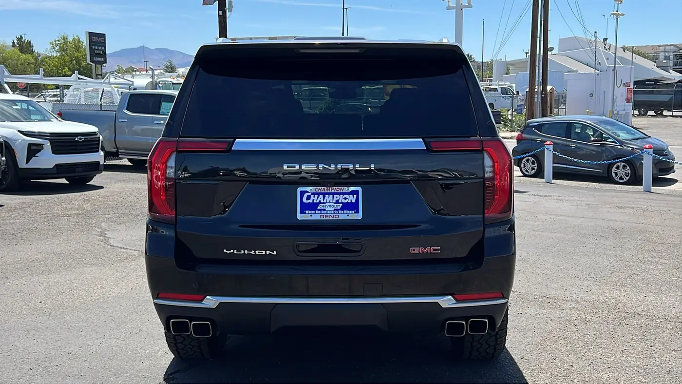 2025 GMC Yukon XL Denali