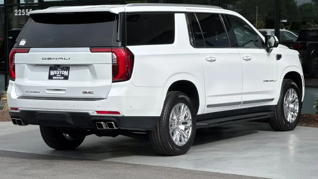 2025 GMC Yukon XL Denali