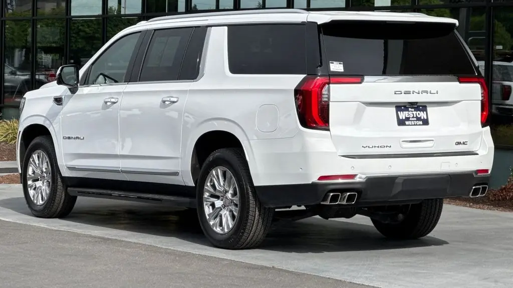 2025 GMC Yukon XL Denali