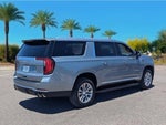2025 Yukon XL Thumbnail 7