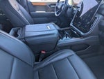 2025 Yukon XL Thumbnail 11