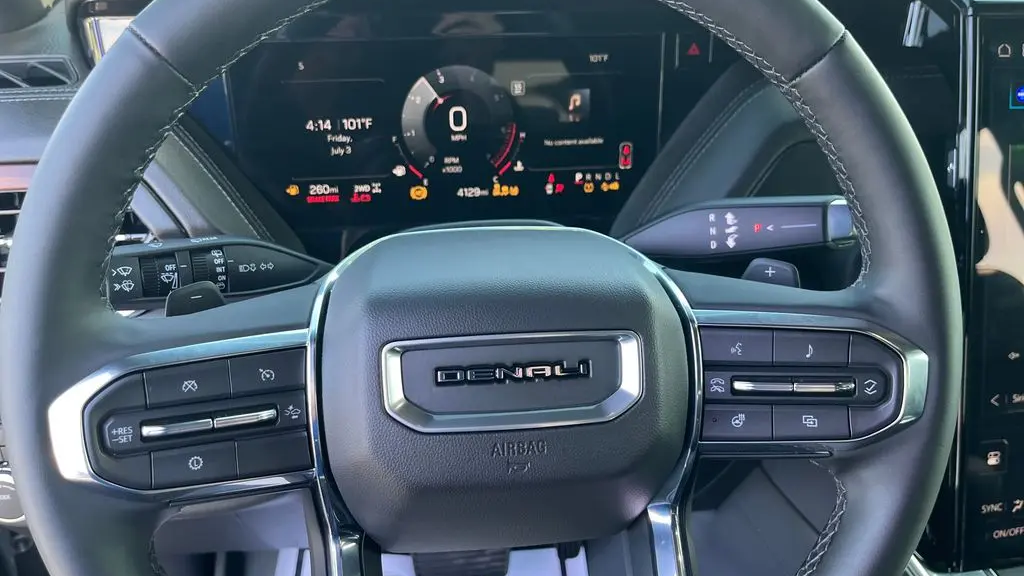 2025 GMC Yukon XL Denali