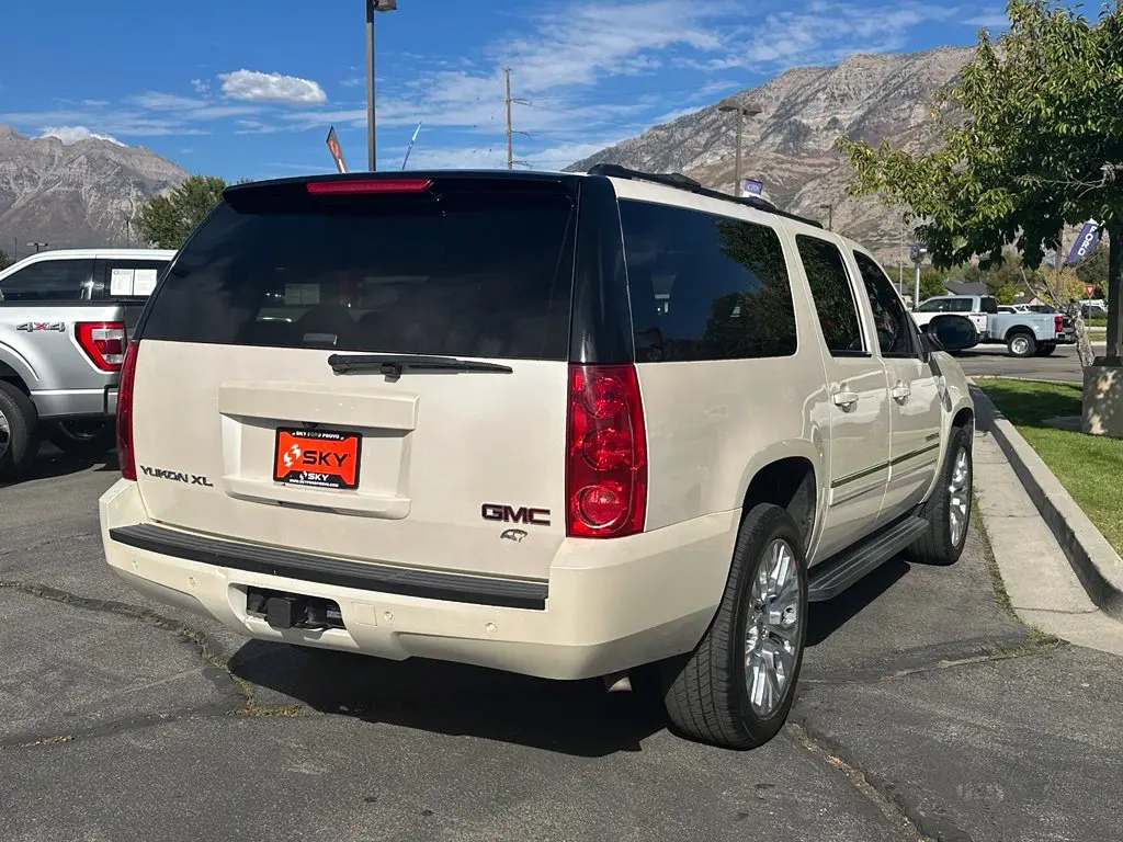 2012 GMC Yukon - $13,118