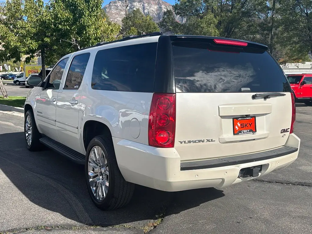 2012 GMC Yukon - $13,118