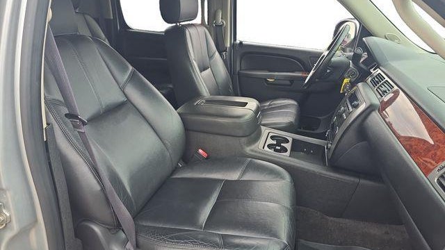 2013 GMC Yukon XL SLT