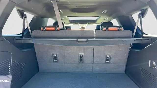 2024 GMC Yukon XL Denali Ultimate