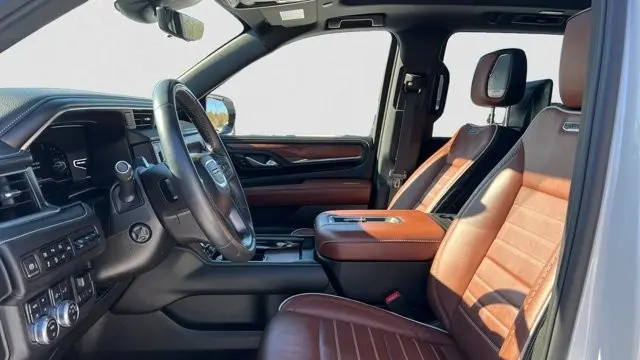 2024 GMC Yukon XL Denali Ultimate