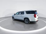 2023 Yukon XL Thumbnail 6