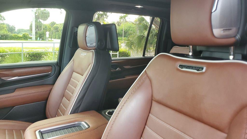 2023 GMC Yukon XL Denali Ultimate