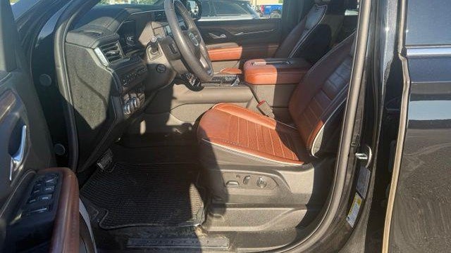2024 GMC Yukon XL Denali Ultimate