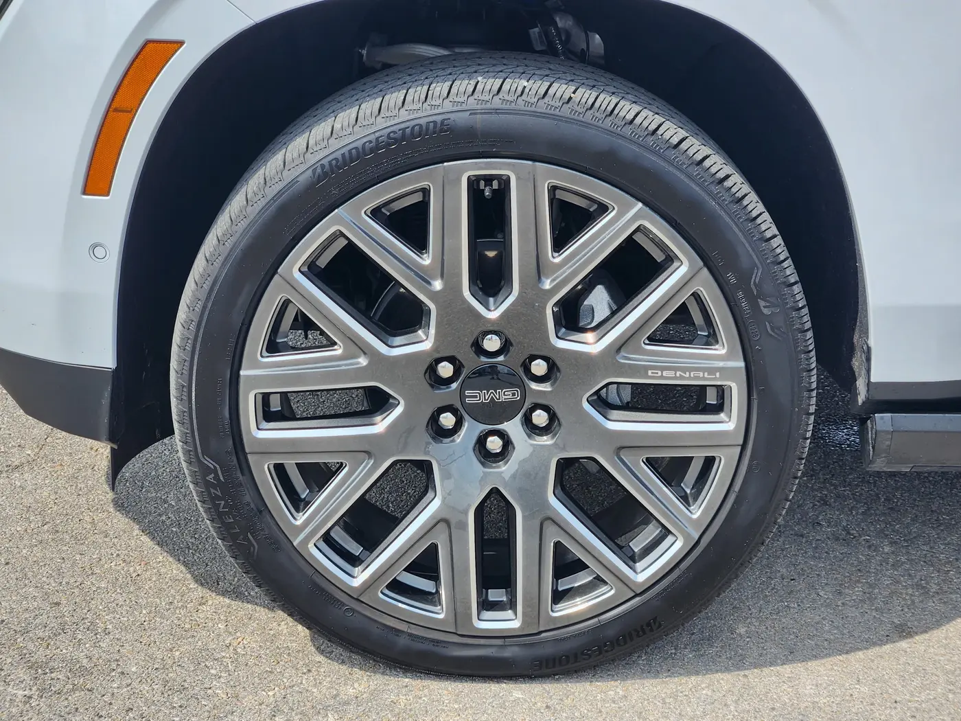 2026 GMC Yukon - $105,923