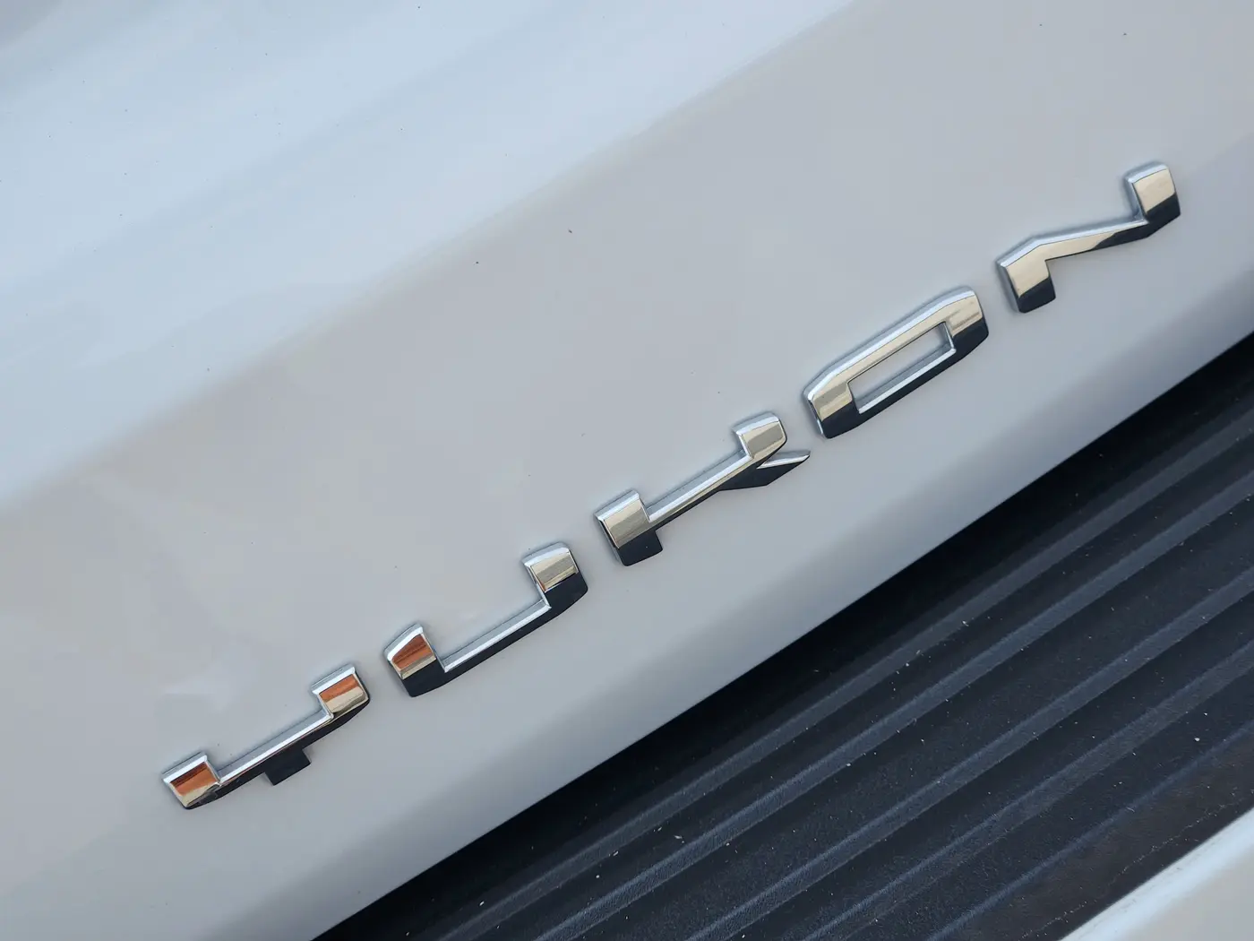 2026 GMC Yukon - $105,923