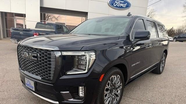 2023 GMC Yukon XL Denali Ultimate