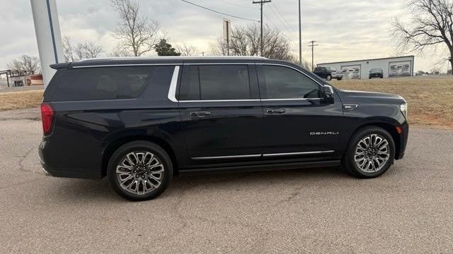 2023 GMC Yukon XL Denali Ultimate