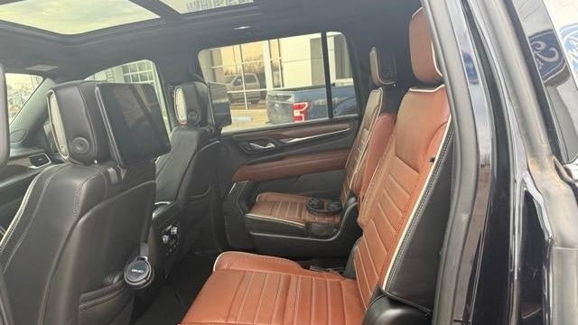 2023 GMC Yukon XL Denali Ultimate