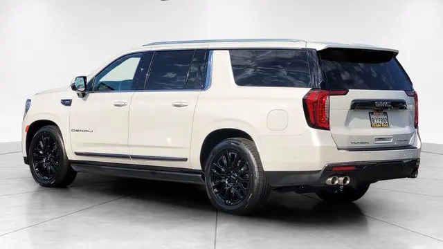2024 GMC Yukon XL Denali Ultimate