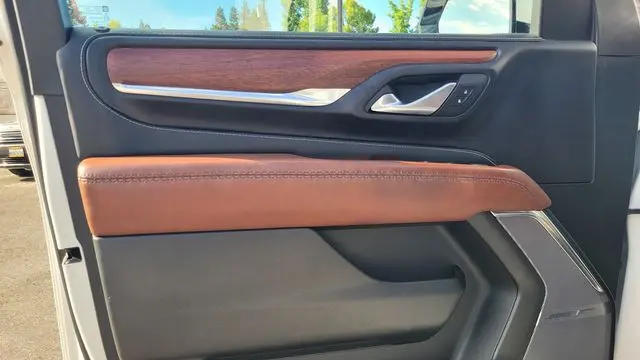 2024 GMC Yukon XL Denali Ultimate