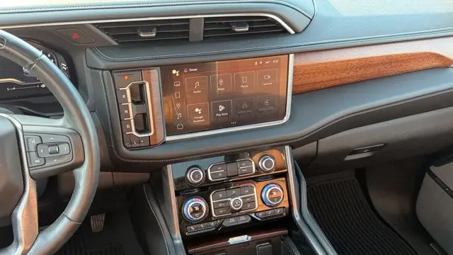 2023 GMC Yukon XL Denali Ultimate