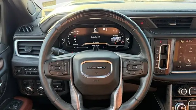 2023 GMC Yukon XL Denali Ultimate