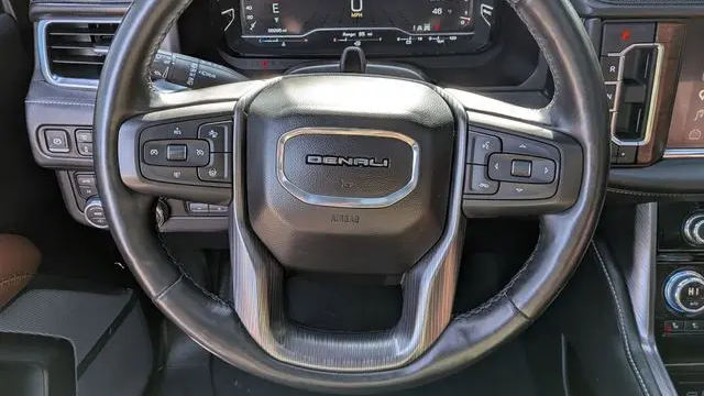 2023 GMC Yukon XL Denali Ultimate